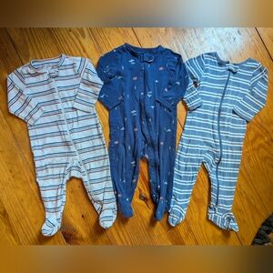 Carter's 9 Month Pajamas - Striped and Mountain